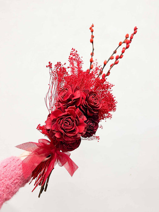 Red dried flowers bouquet » VALENTINO