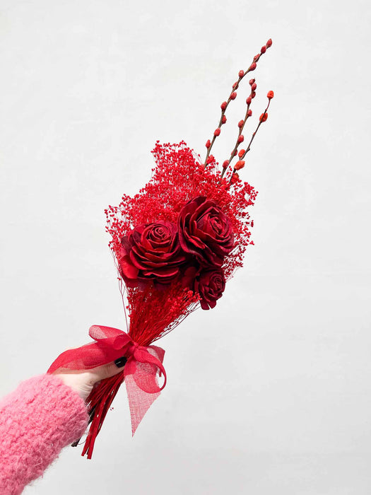 Red dried flowers bouquet » VALENTINO