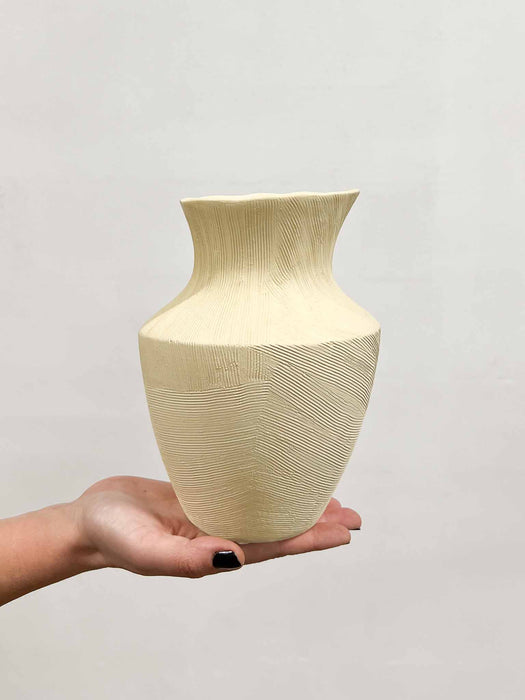 CERAMIC VASE » oblique beige H22cm - MARLOW